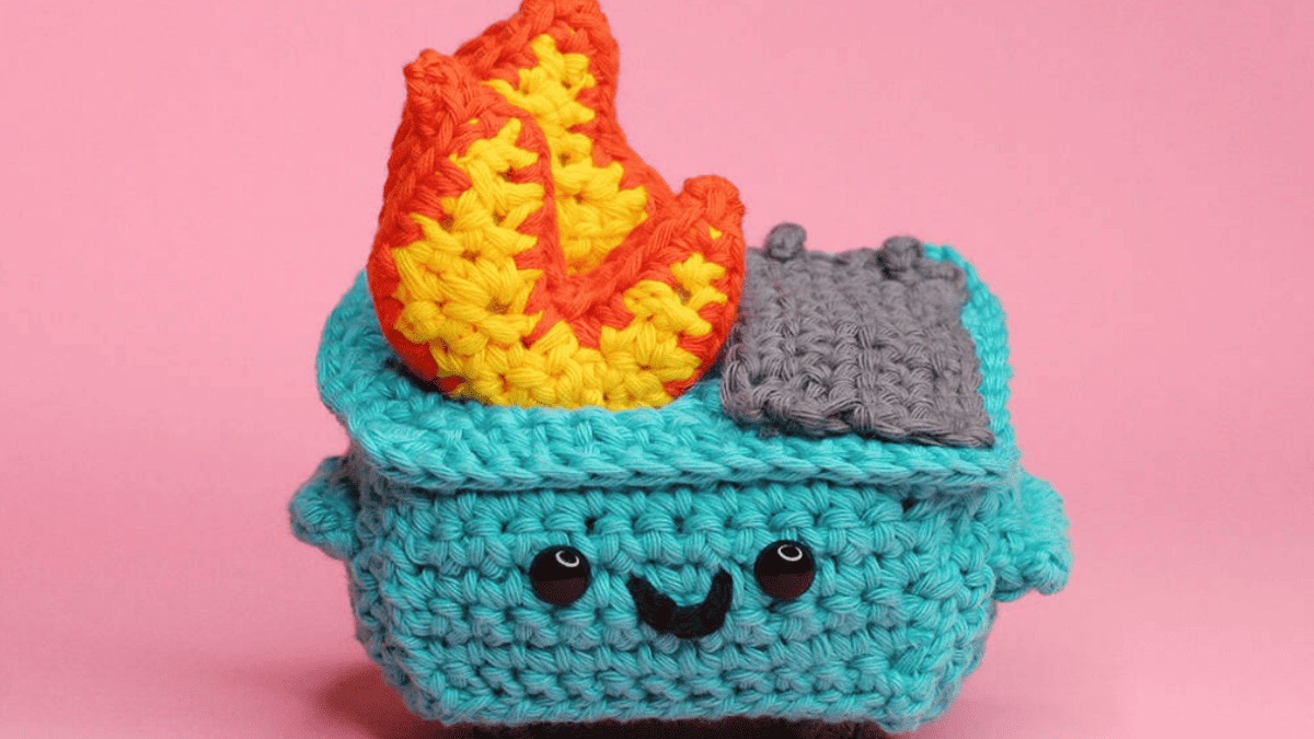 How to read crochet patterns like this cute amigurumi toy
