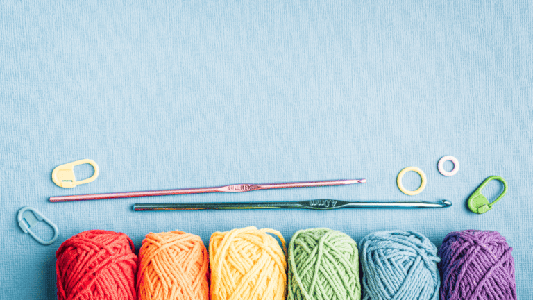 How To Hold Crochet Yarn: Tutorial For Beginners