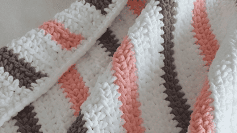 10 Crochet Websites Every Crocheter Should Check Out