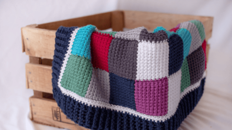 7 Beautiful & Easy Tunisian Crochet Blanket Patterns