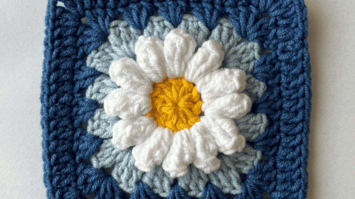 blue Crochet Daisy Granny Squares