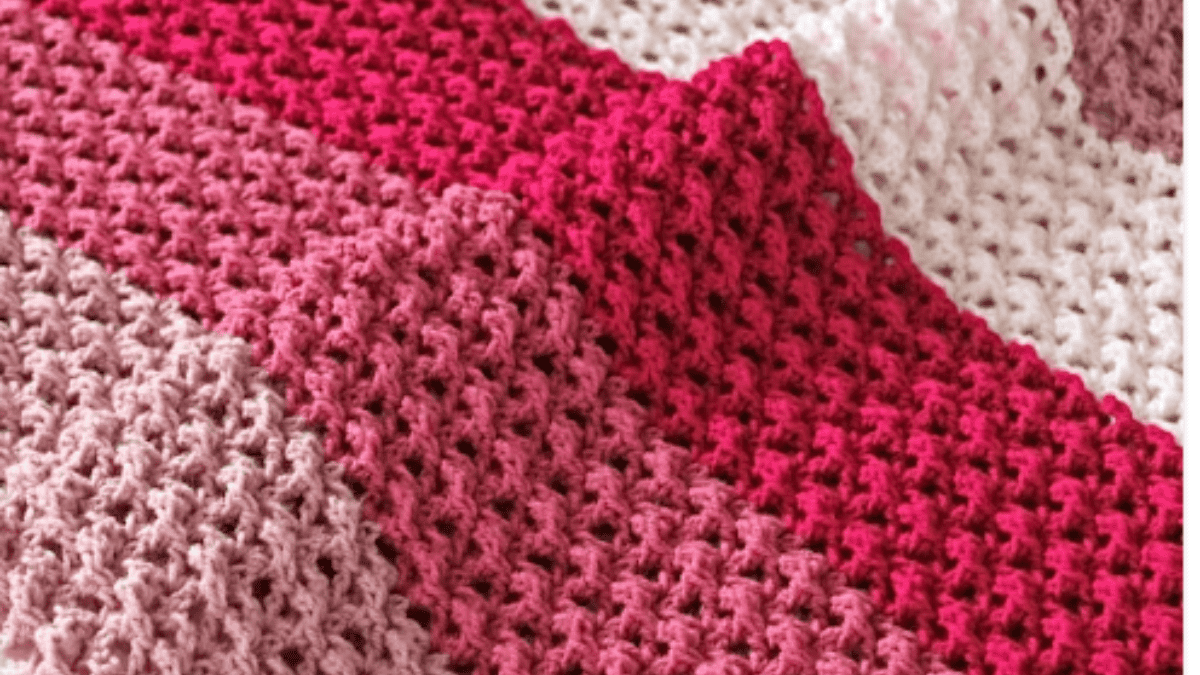 Easy crochet blanket patterns in pinks shades