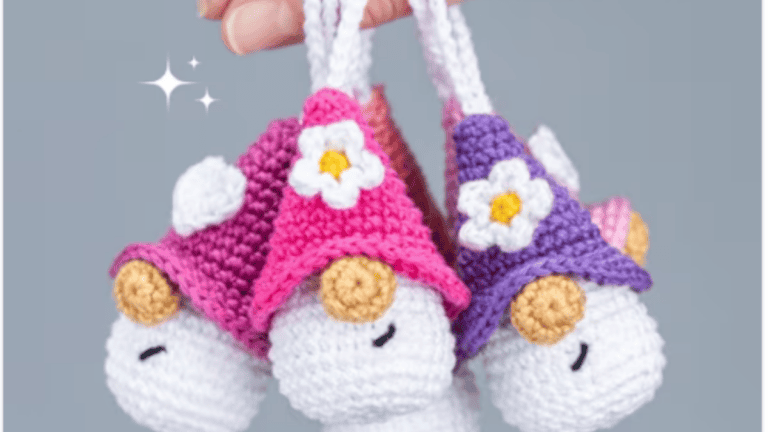 10 Crochet Keychain Patterns