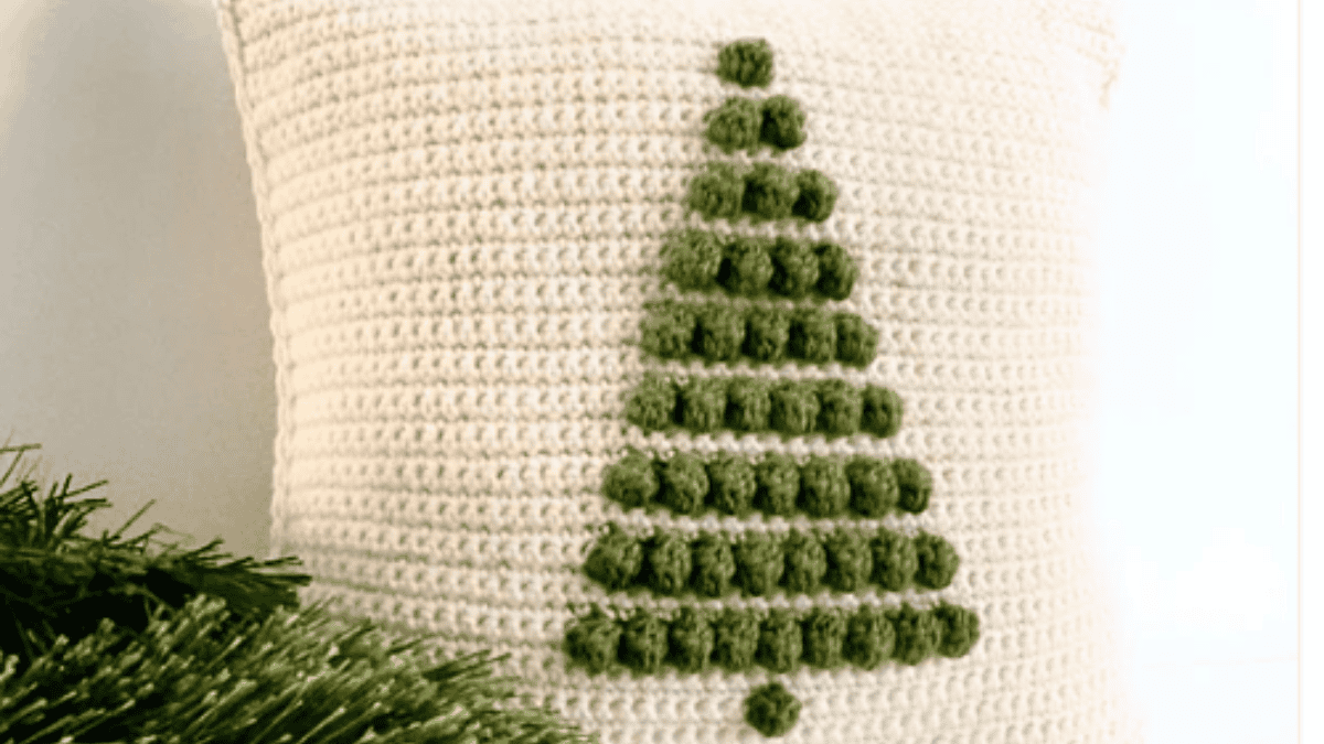 Crochet Christmas Pillow Patterns Fun Crochet Patterns