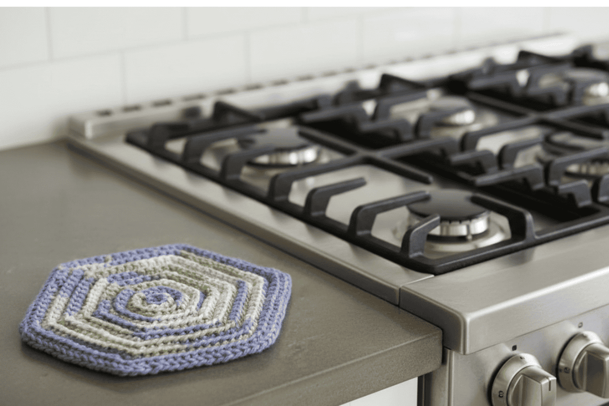 free vintage crochet potholder pattern