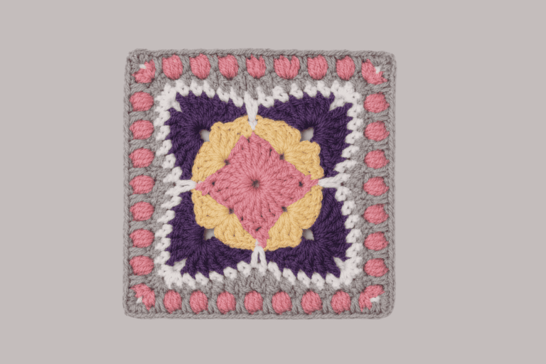 Flower Granny Square Pattern